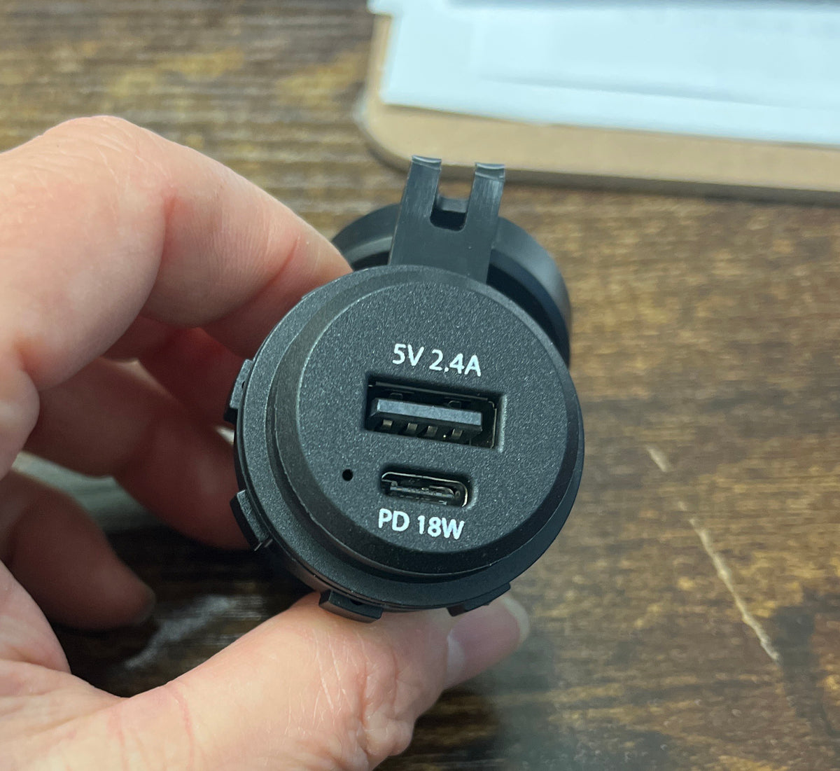 [EX-UP] Socket Charger USB 1A + Type C - 18W Marine Grade — Expedition ...
